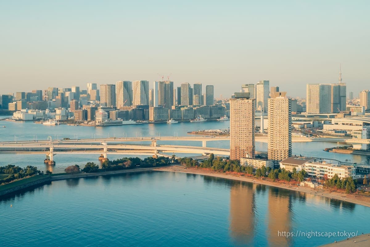 黄昏时分的台场景色