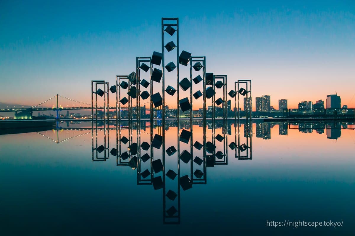 风媒银乱的倒影