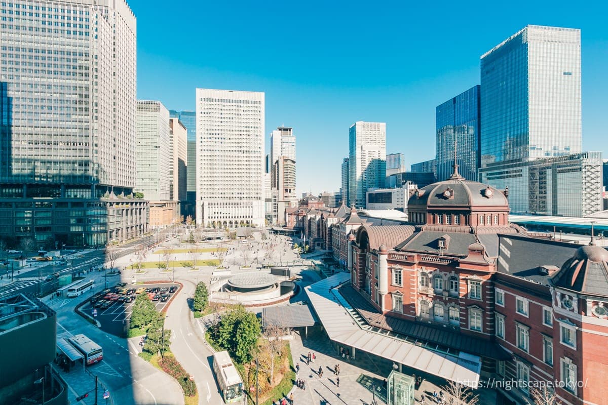 从KITTE花园的景色（白天）