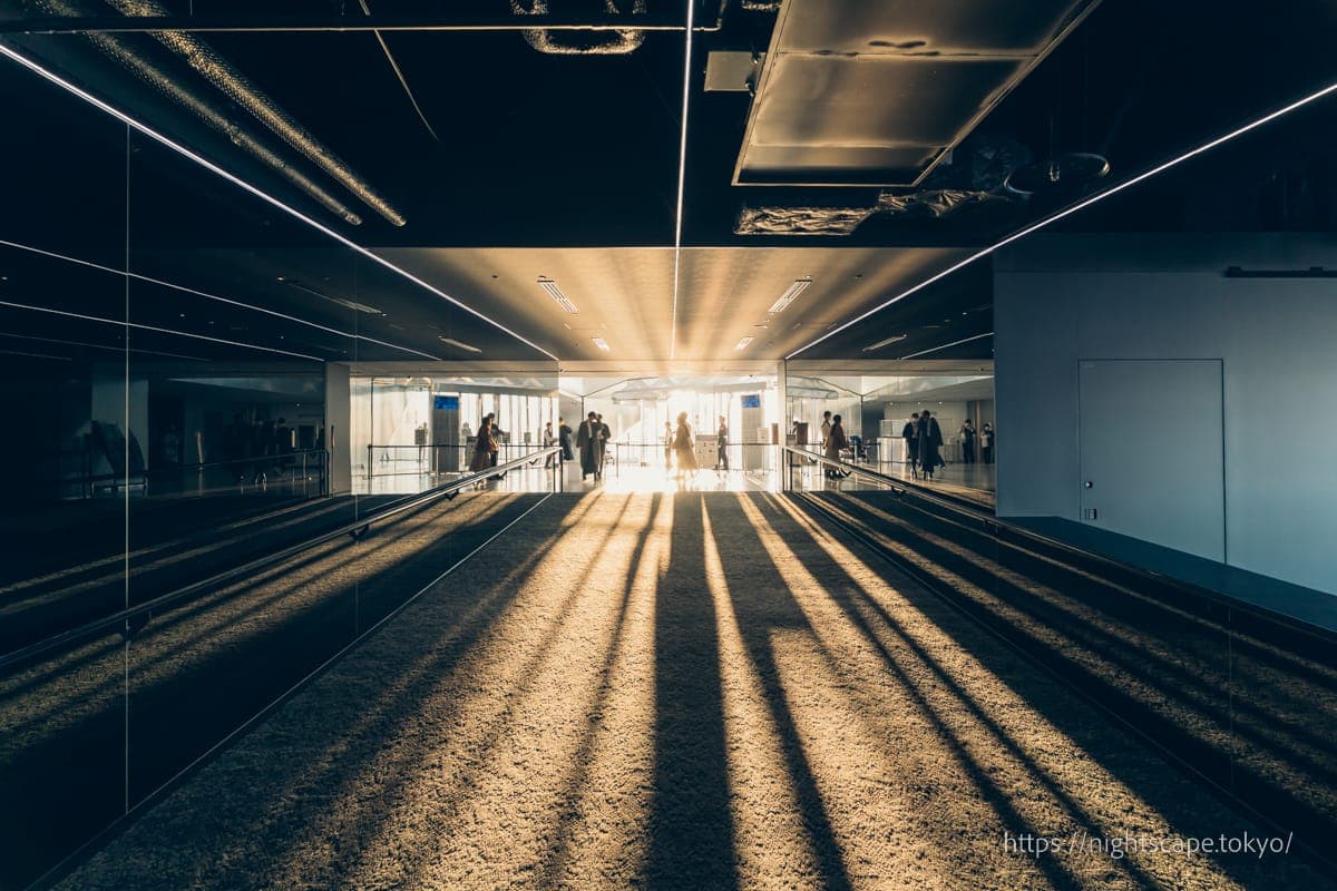 黄昏时分涩谷天空的馆内