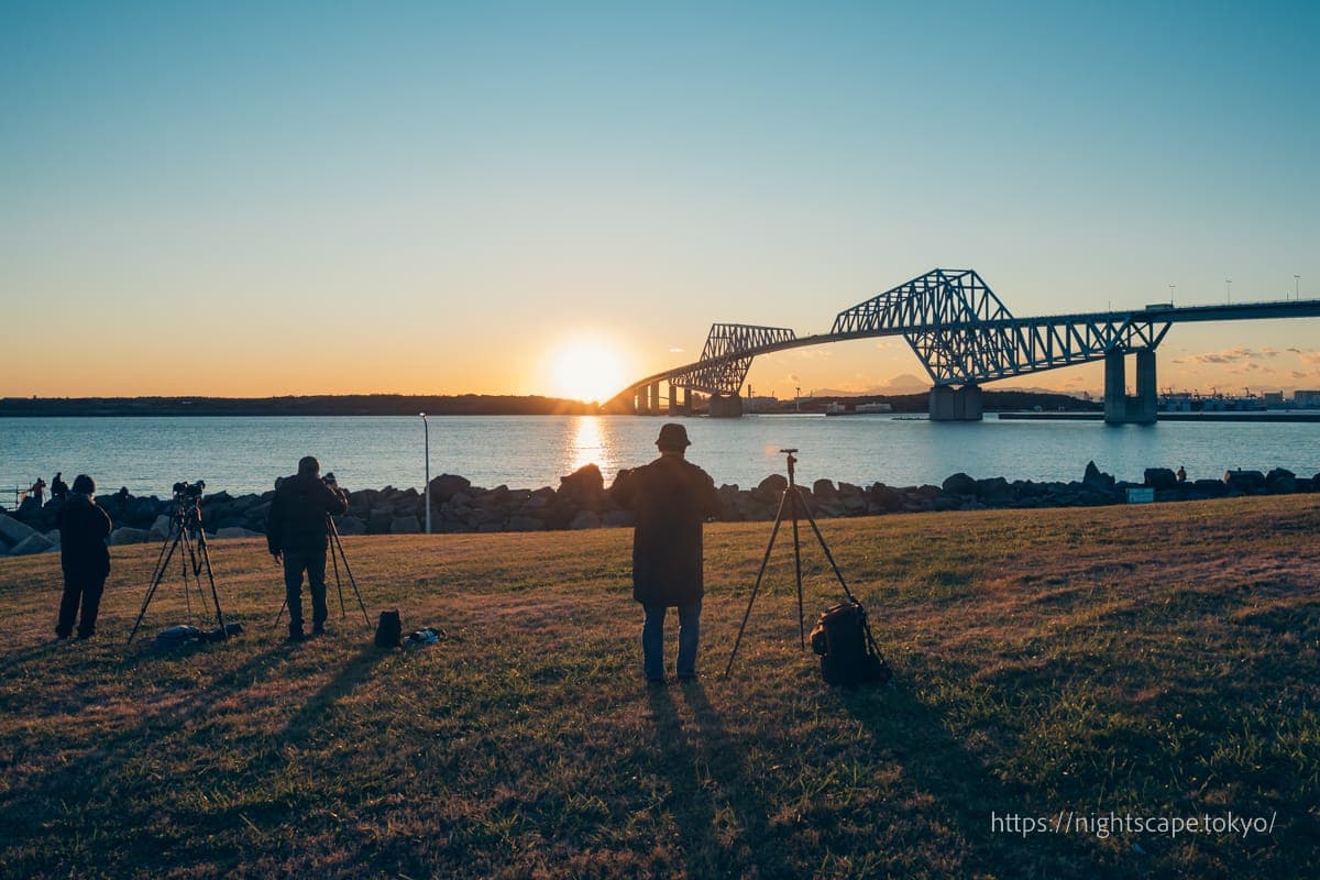夕阳西下前的若洲海滨公园
