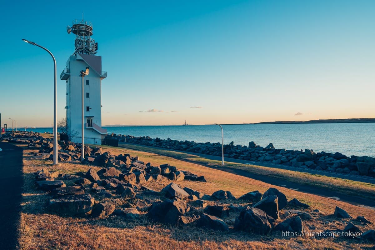 若洲海滨公园内的灯塔