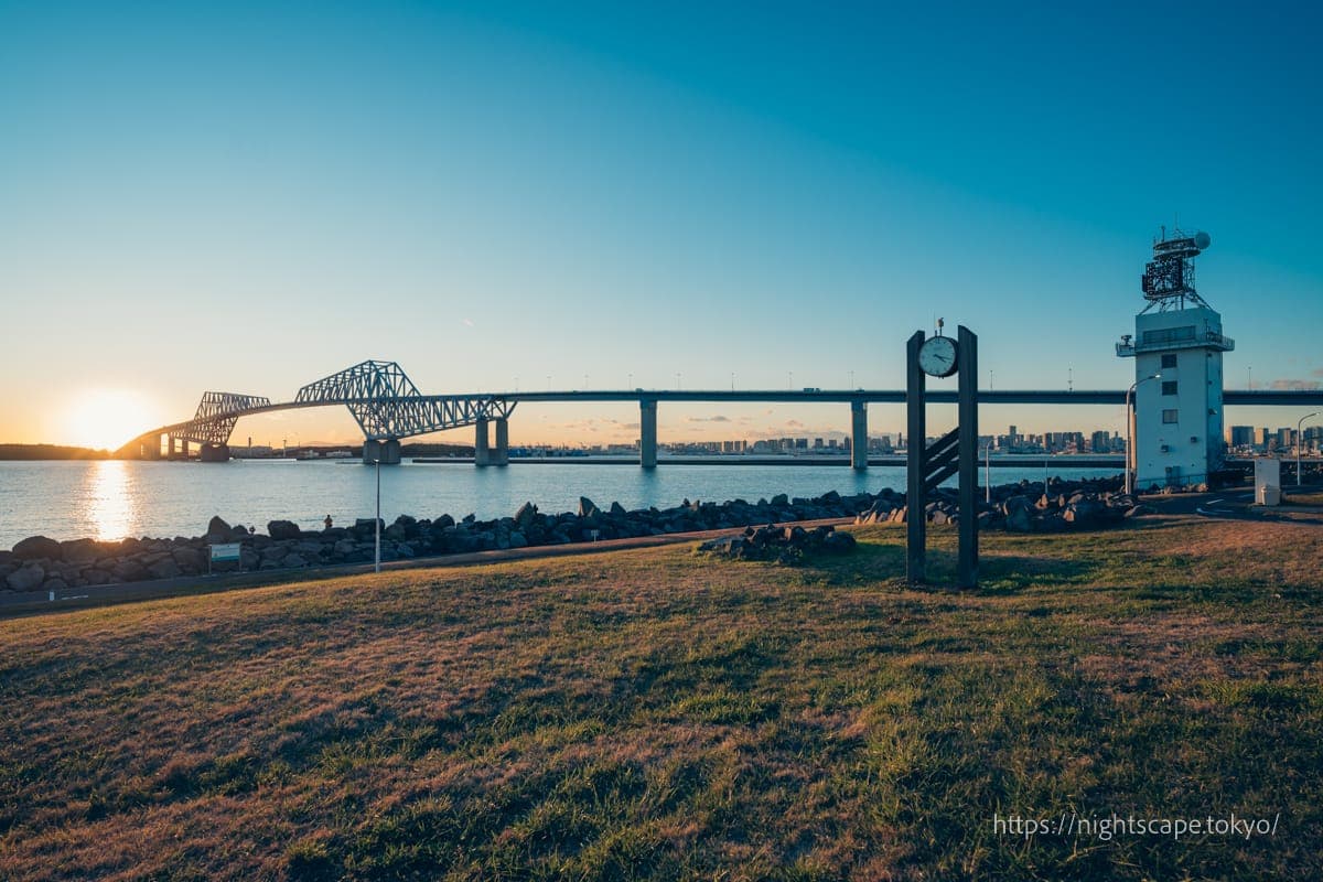 黄昏时分的若洲海滨公园