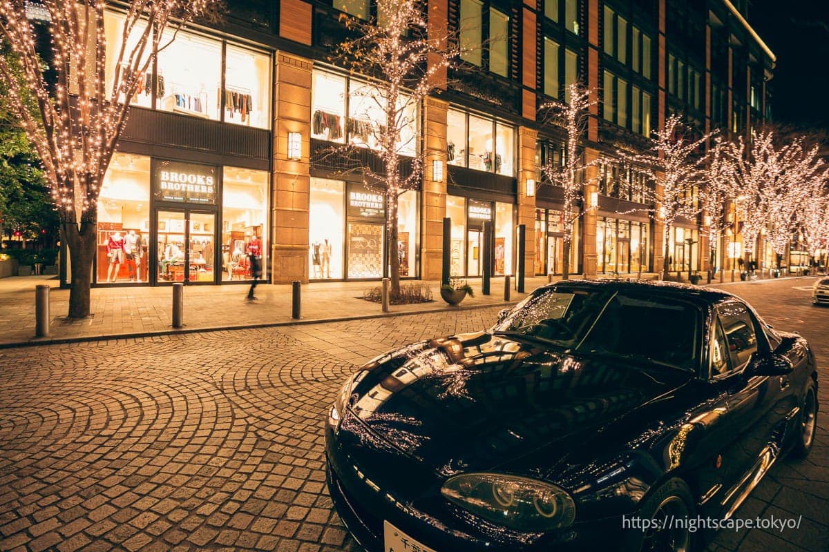 停在丸之内仲通的车辆