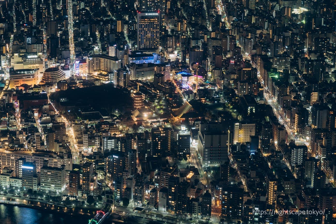 浅草寺和浅草花屋敷