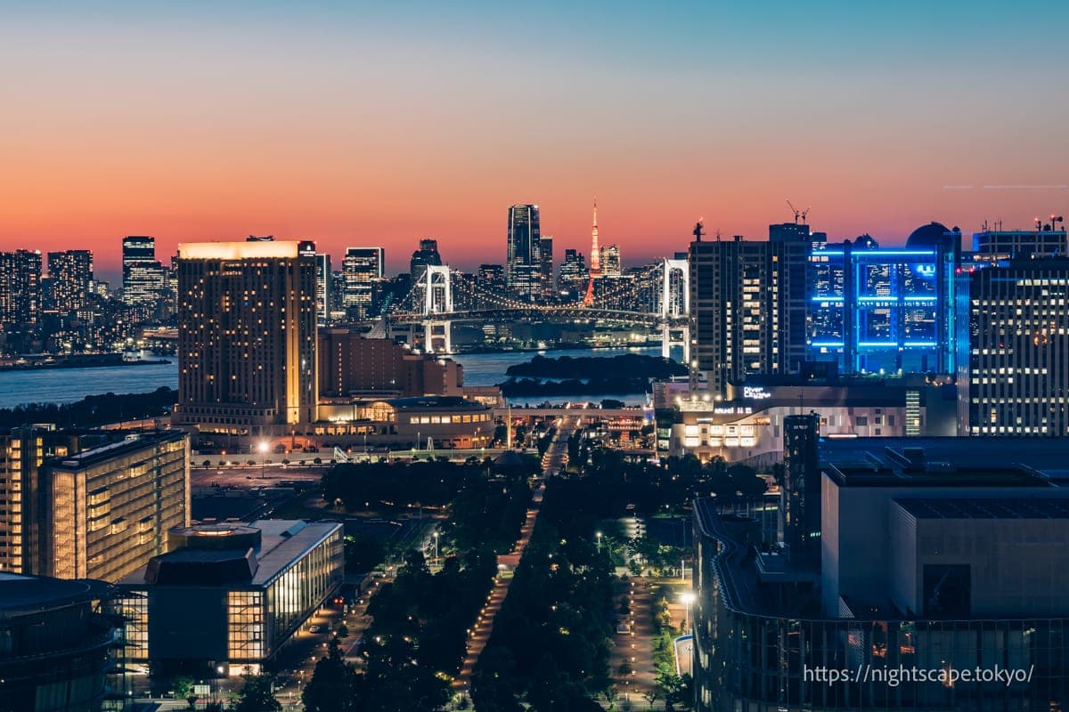 电信中心大厦展望台ViewTokyo的夜景