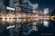日比谷濠から撮影したリフレクション写真