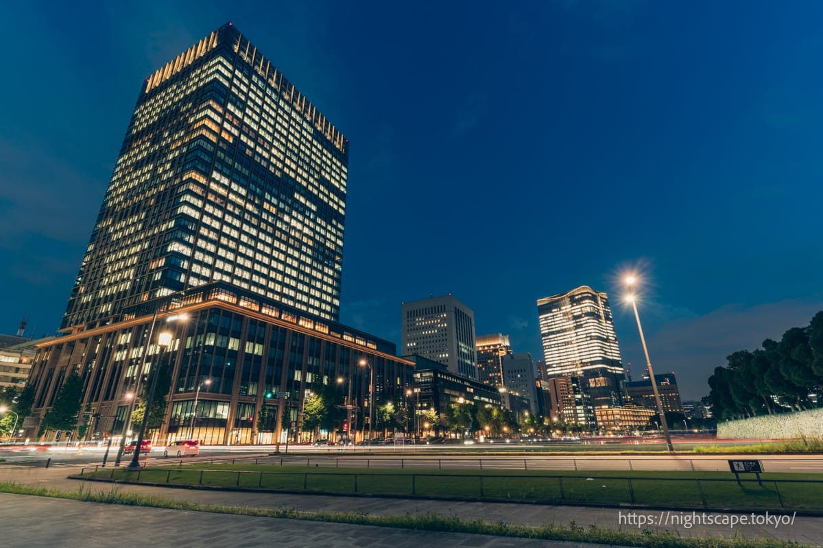 从日比谷护城河眺望东京中城日比谷