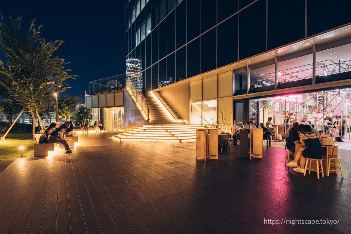 ROOFTOP PARK内的咖啡厅