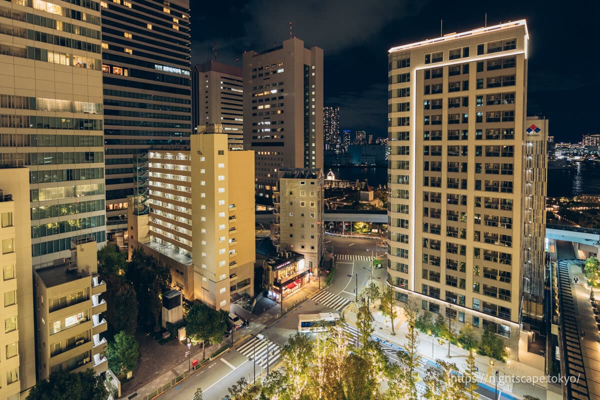 竹芝客船码头方向的夜景