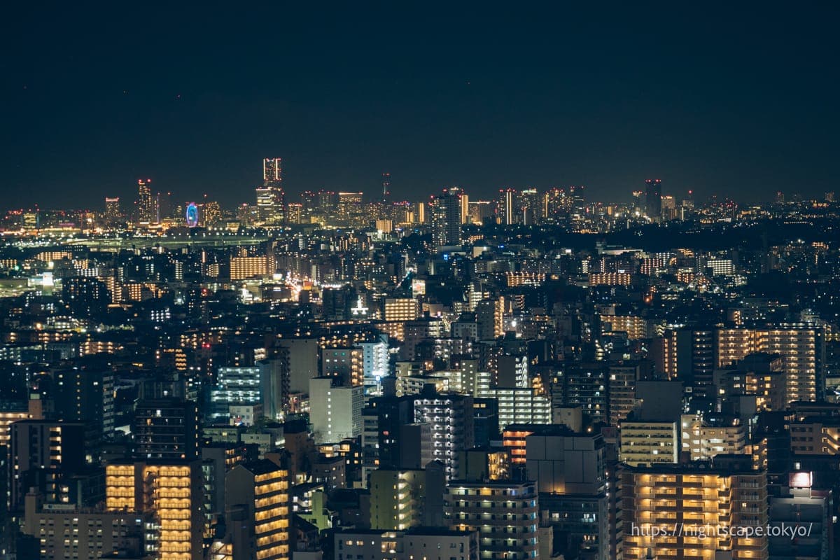 横滨方向的夜景