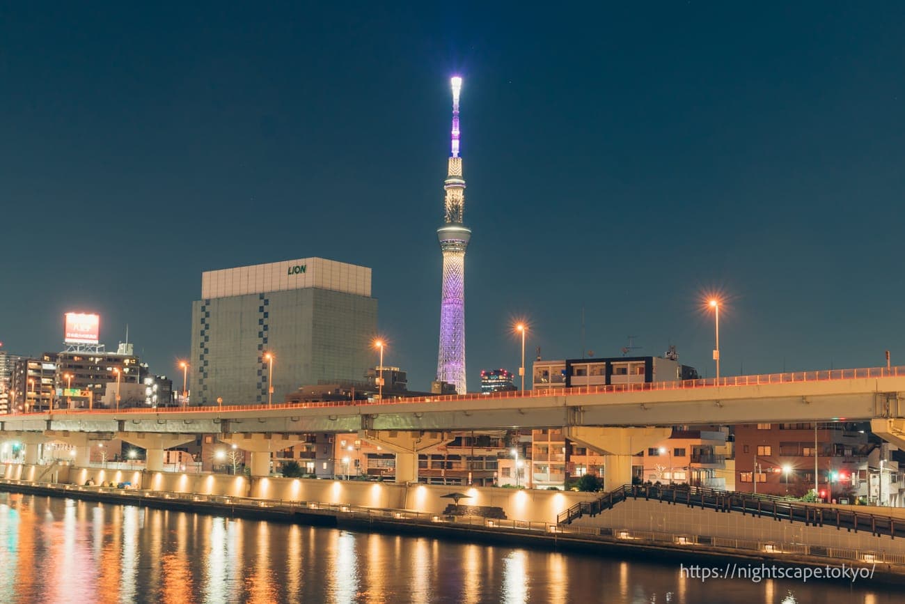 从藏前桥眺望东京晴空塔