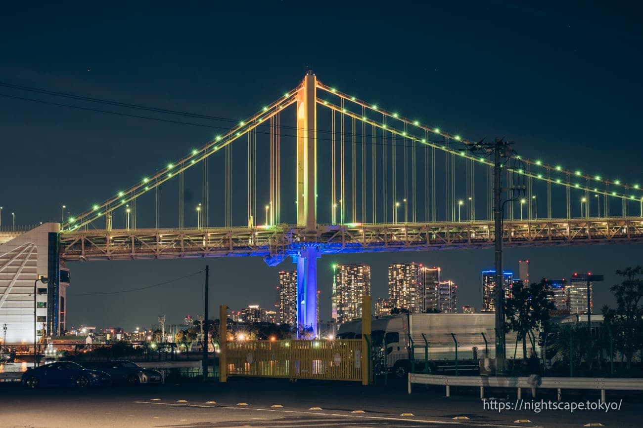 彩虹大桥夜景灯光