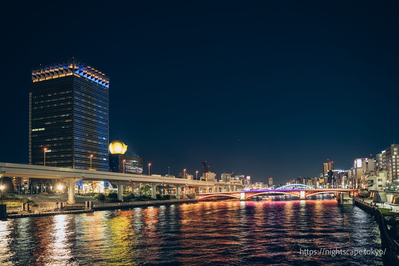 架在隅田川上的吾妻桥和驹形桥