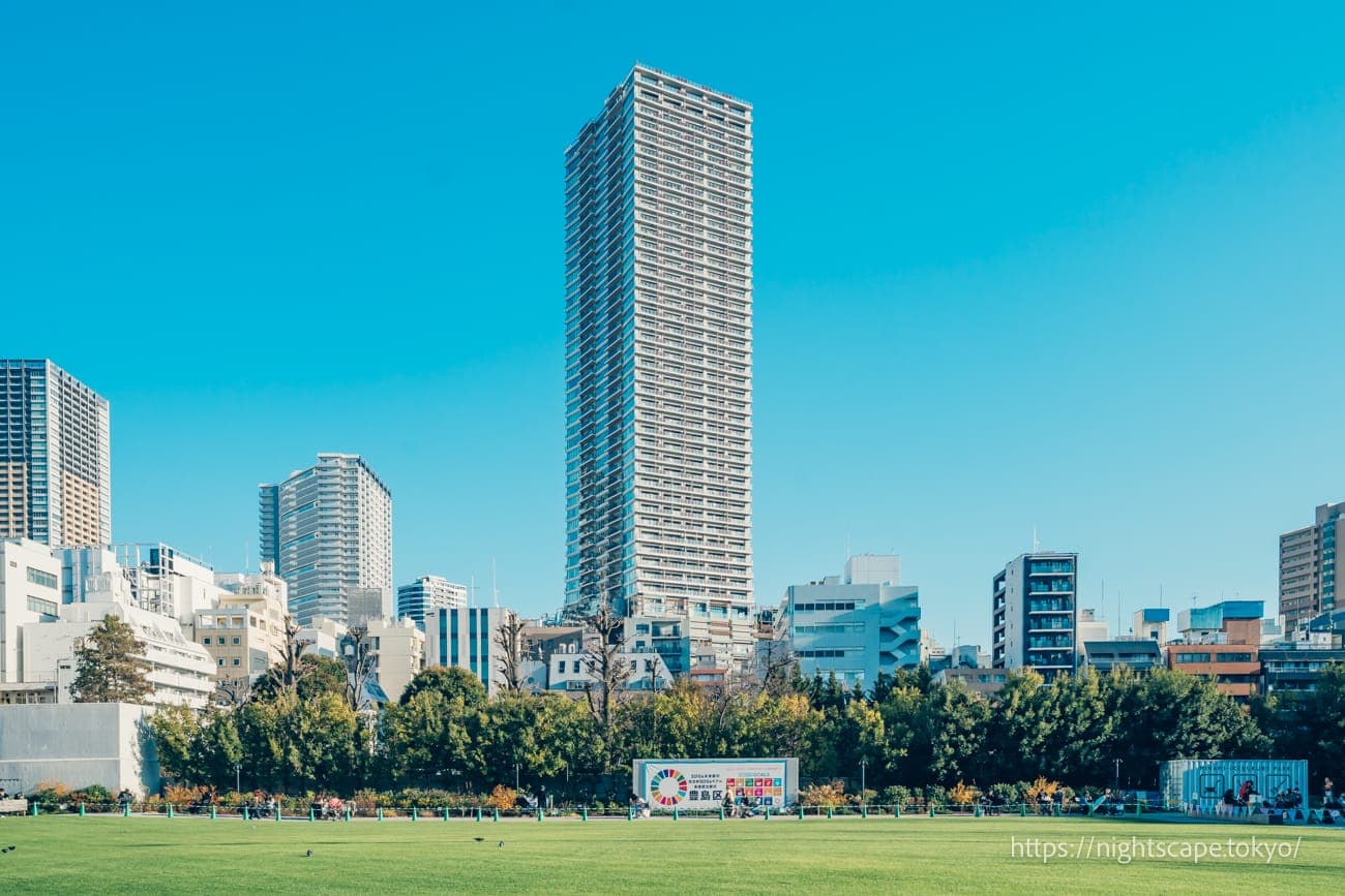 丰岛区立南池袋公园景色（白天）