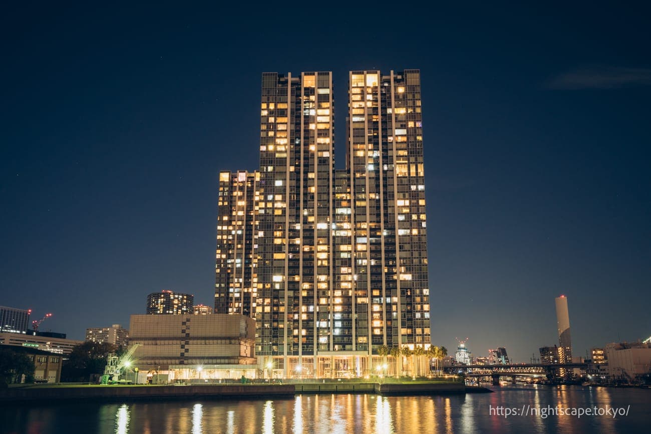 天王洲岛第一水边广场的夜景