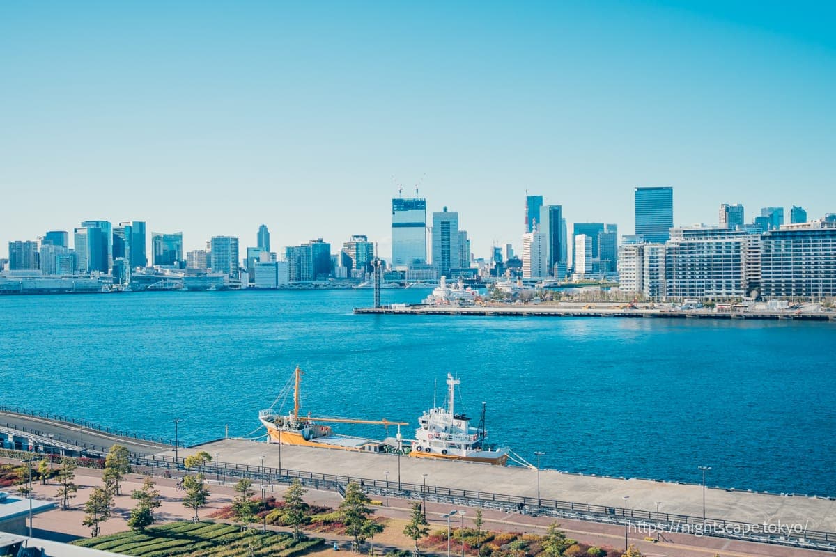 湾岸地区的街景