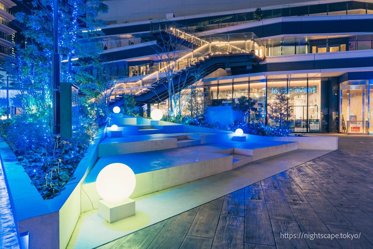 竹芝水岸广场灯光活动现场