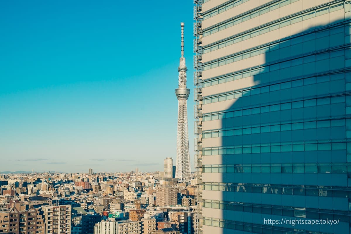 从APA酒店两国站塔楼客房眺望的东京晴空塔