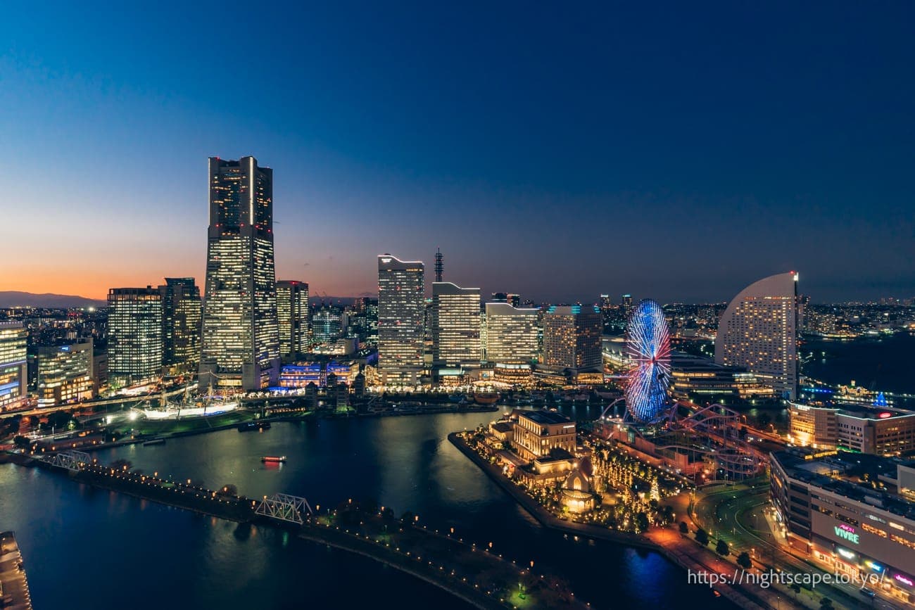 港未来21地区夜景