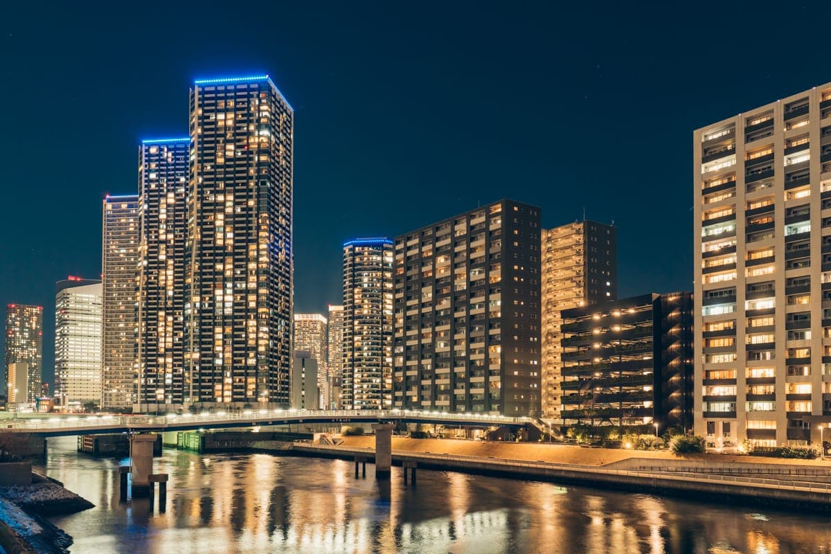 朝潮小桥和杜图尔东塔・西塔