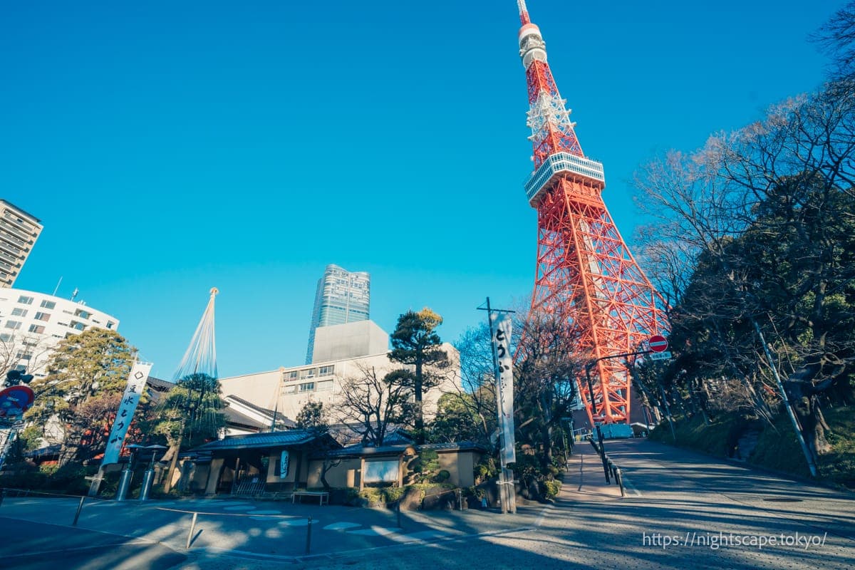 东京塔地下停车场楼梯附近的"豆腐屋うかい"