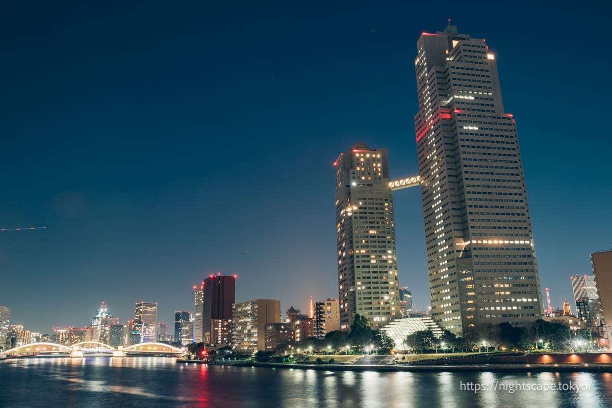 圣路加花园和胜鬨桥