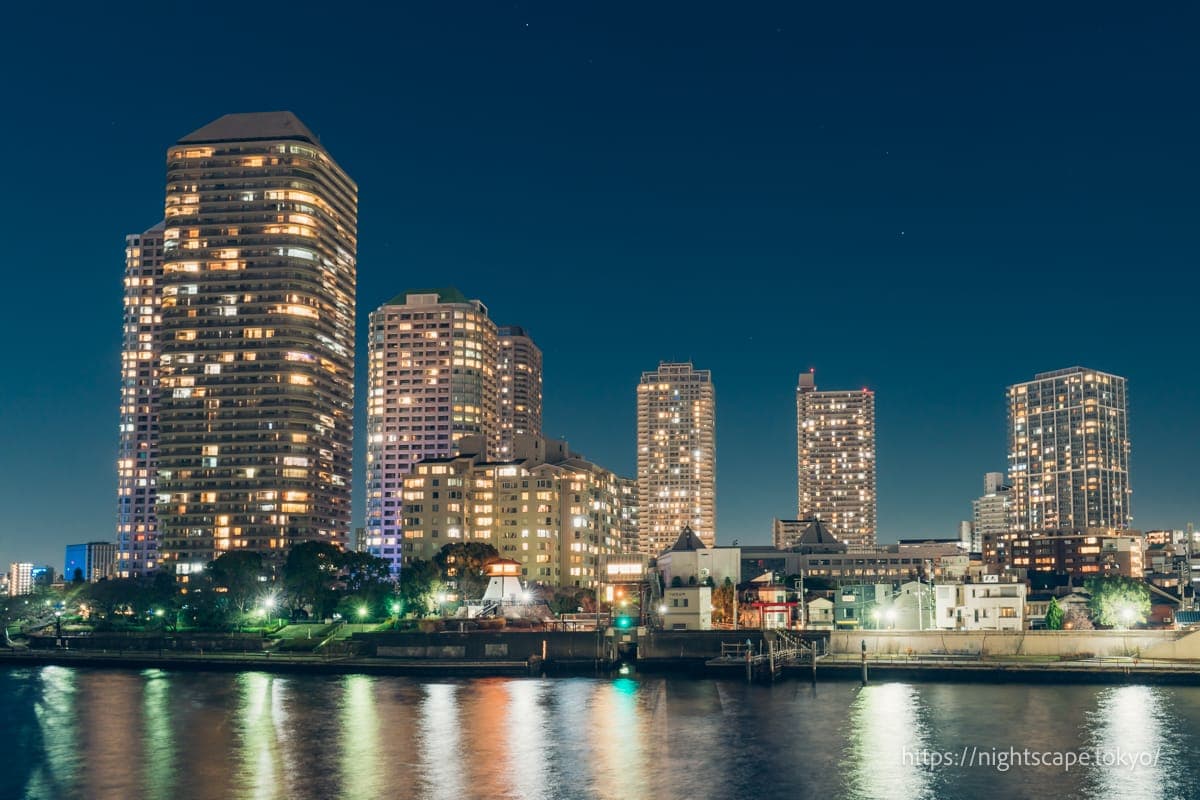 月岛地区的高层建筑群