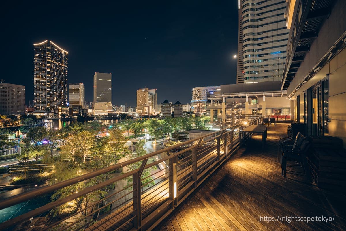 皇后广场横滨3层的氛围