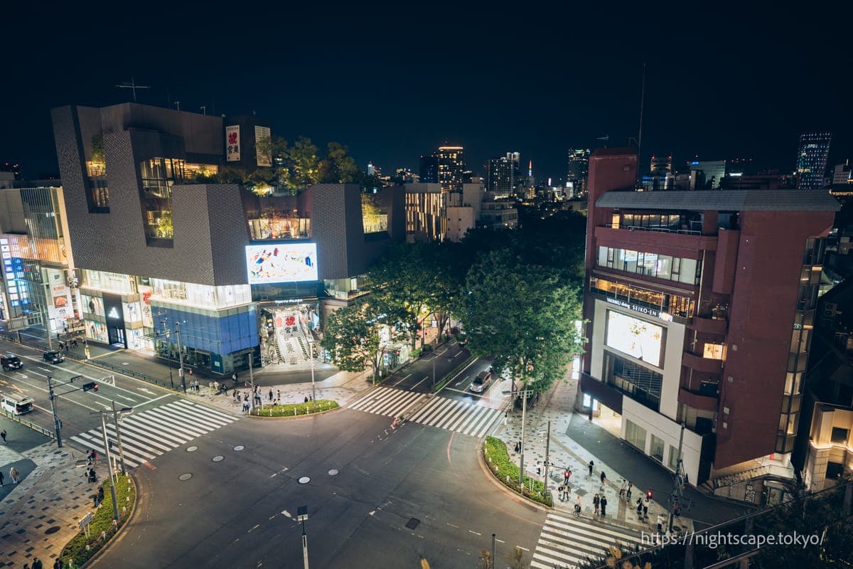 神宫前十字路口与表参道