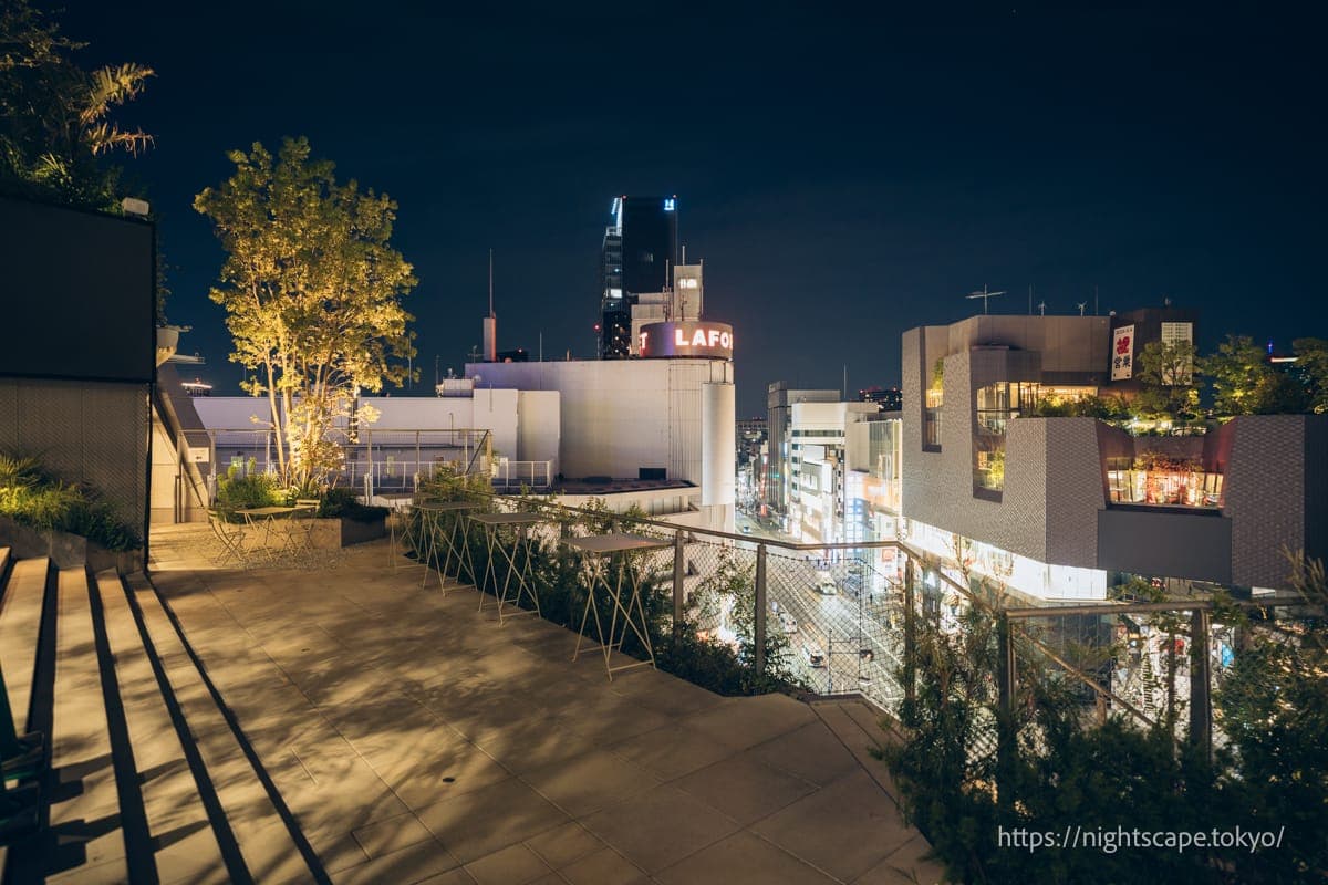 东急广场原宿哈拉卡多屋顶花园氛围