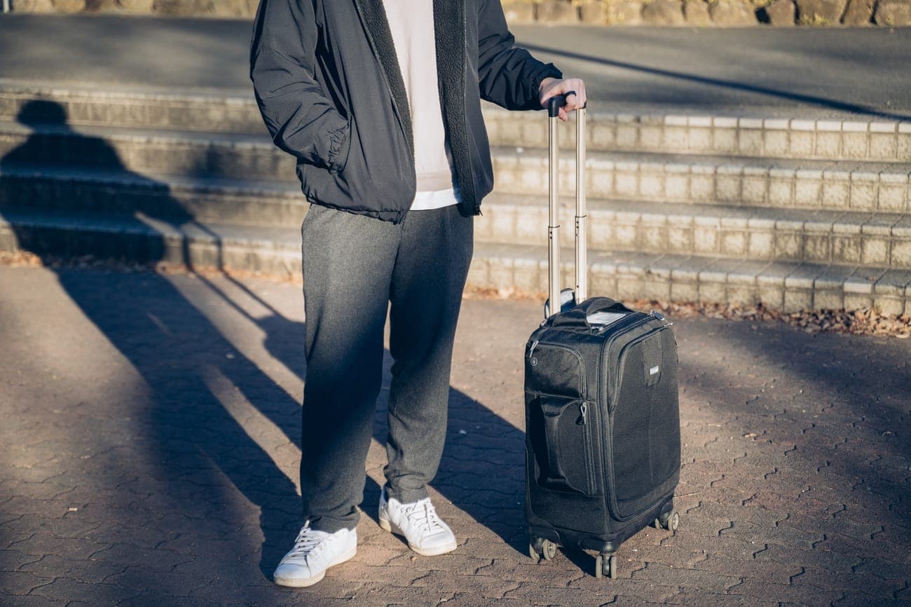 thinkTANKphoto エアポートローラーダービー レビュー！見た目もお洒落な4輪キャリー付きカメラバッグ