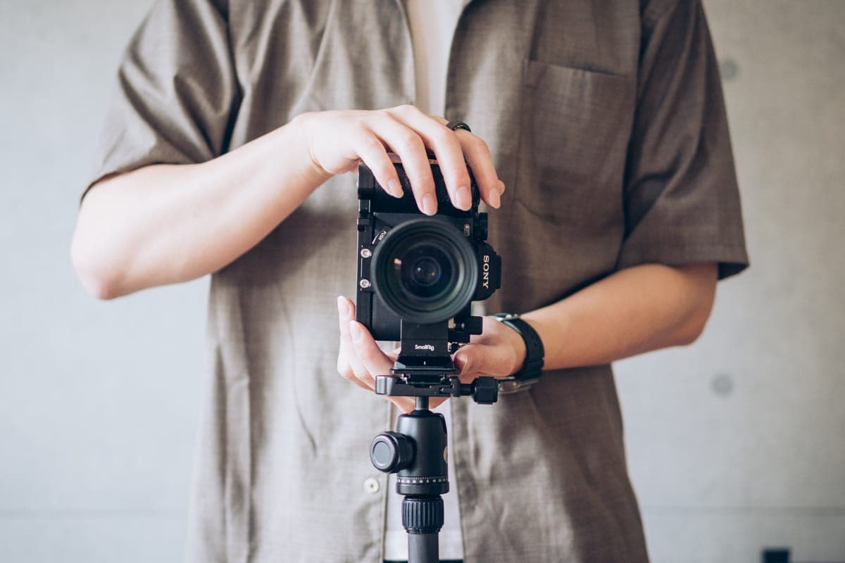 縦構図写真の撮影が快適になる神アイテム！SmallRig 回転式マウントプレートキット レビュー
