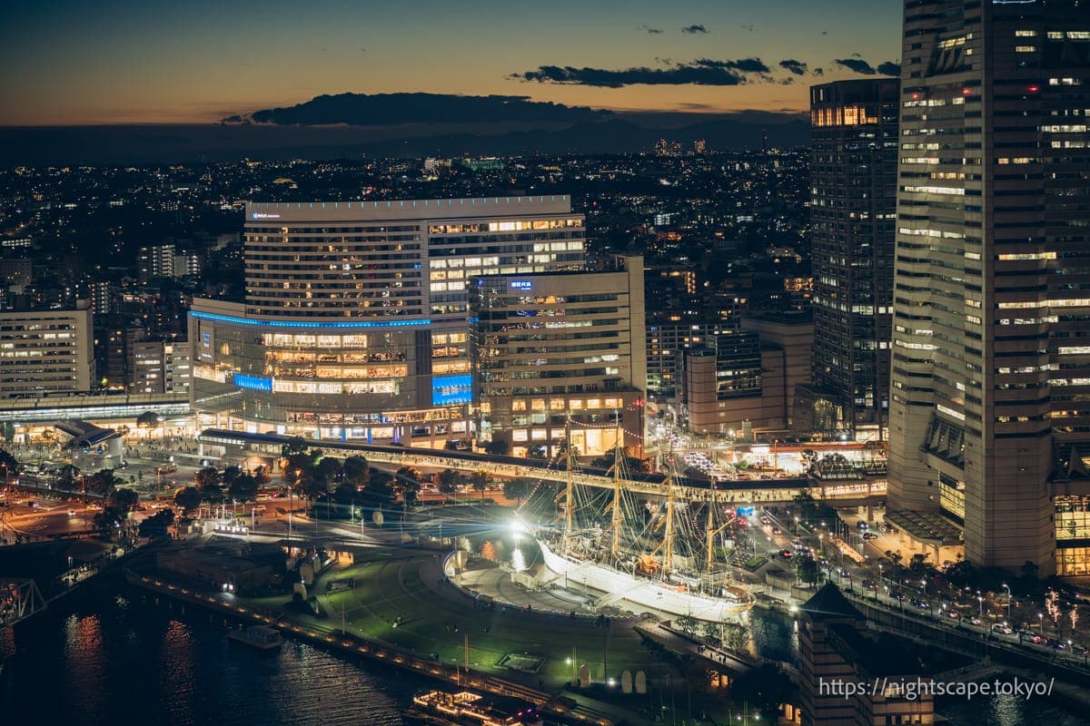 日本丸紀念公園與Colette Mare