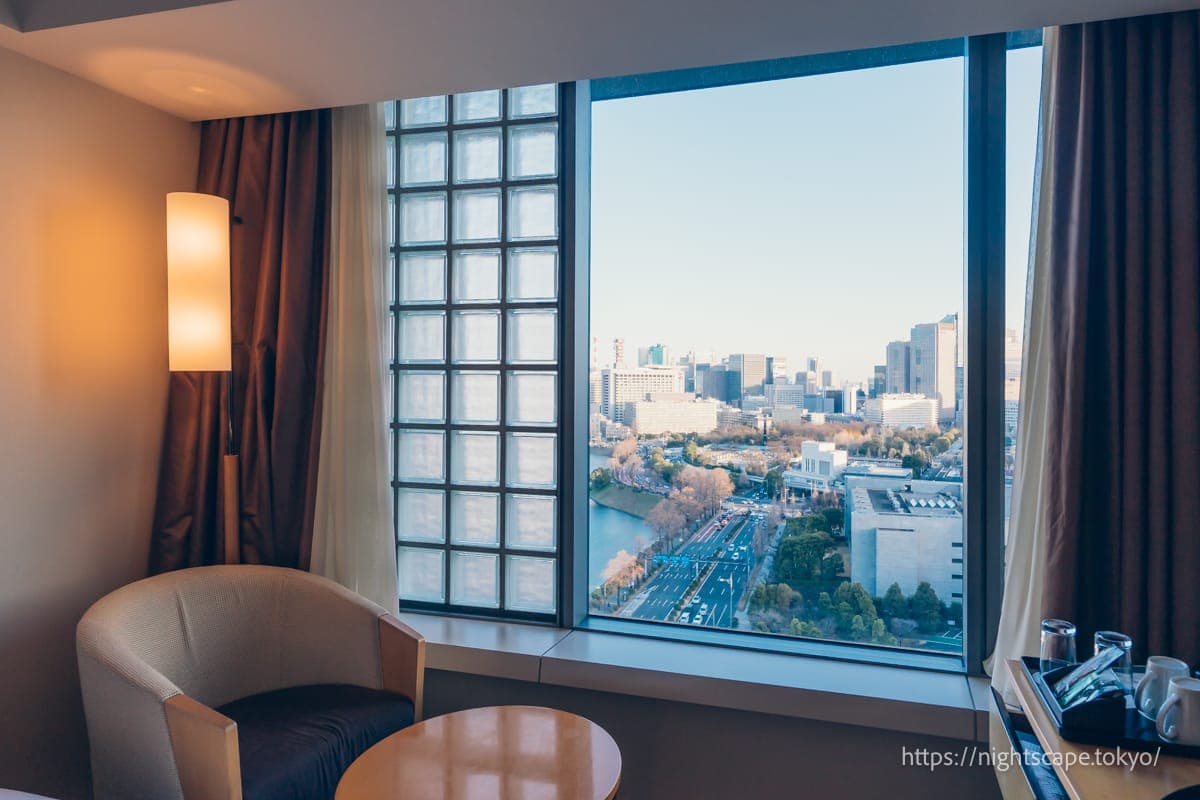 从半藏门大拱酒店客房眺望的景色