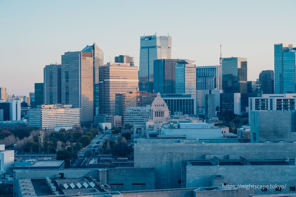 国会议事堂和港区方向的高层建筑群