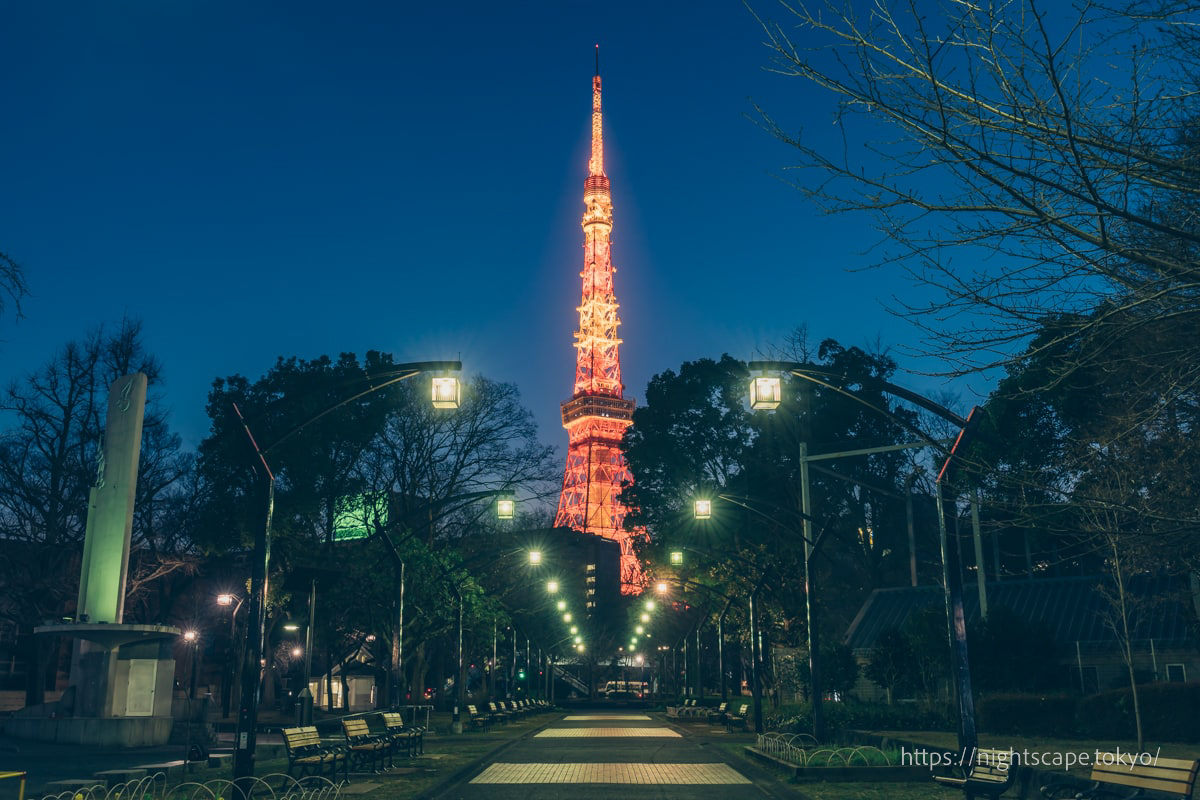 Tokyo Tower viewed from Shiba Park 4.