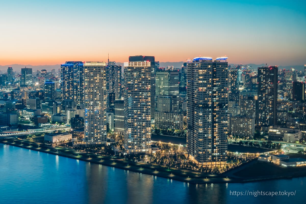 Tower condominiums in Harumi area