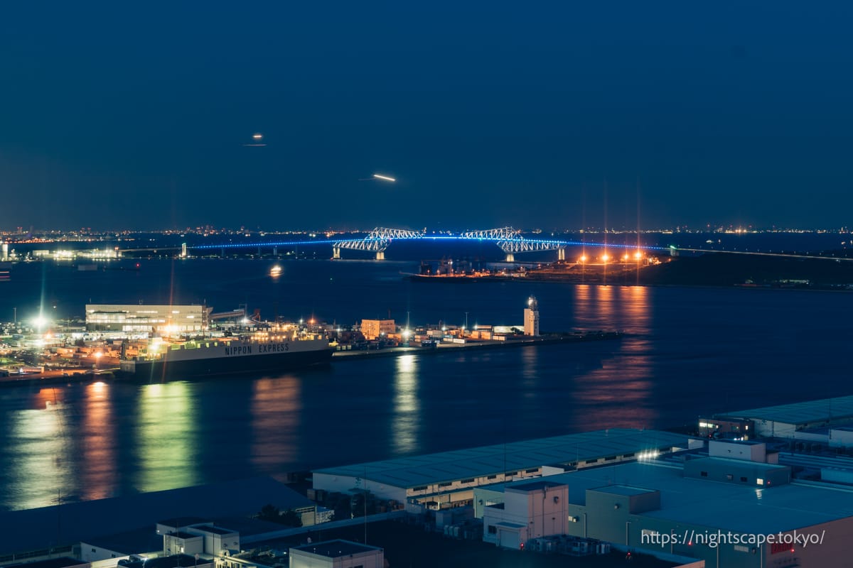 Tokyo Gate Bridge illuminated