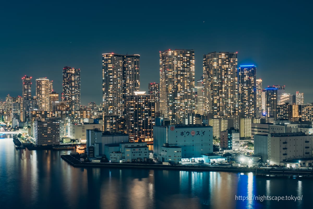 Night view of the Harumi area from the InterContinental Tokyo Bay.