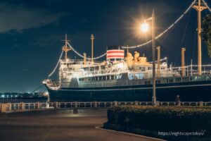 Hikawa Maru illuminated