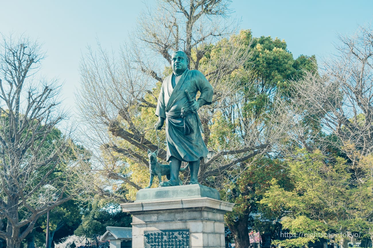 Bronze statue of Takamori Saigo
