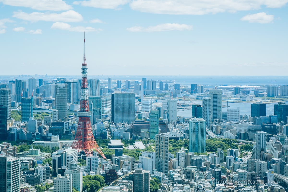 東京鐵塔和東京灣的景色