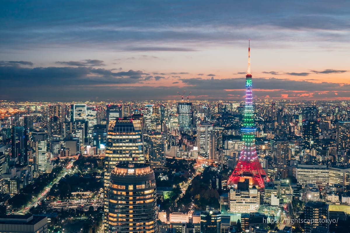 東京鐵塔和愛宕綠山的夜景