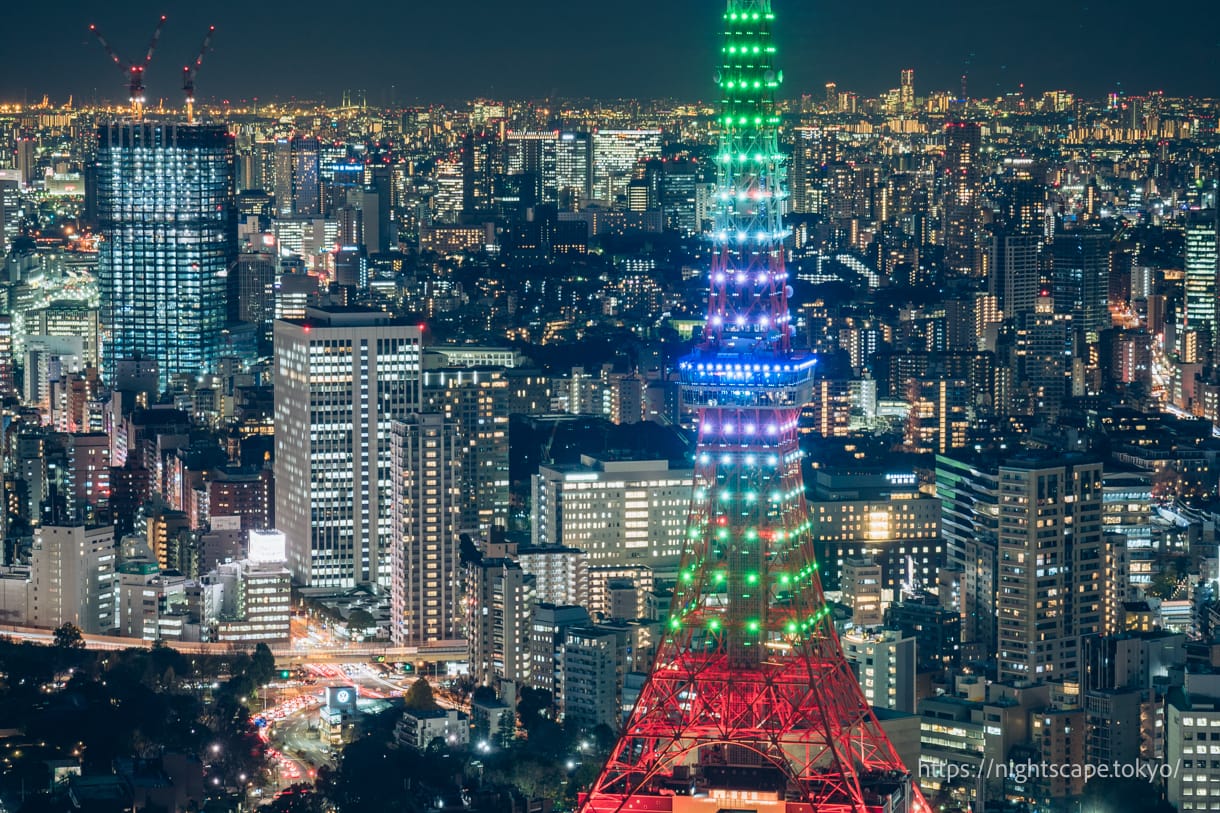 Tokyo Tower shines in the Diamond Veil lights.