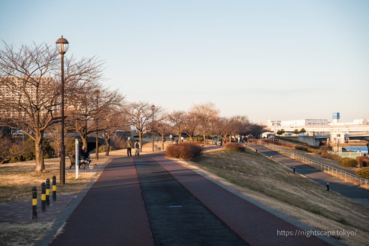 Atmosphere of Shioiri Park (at dusk)