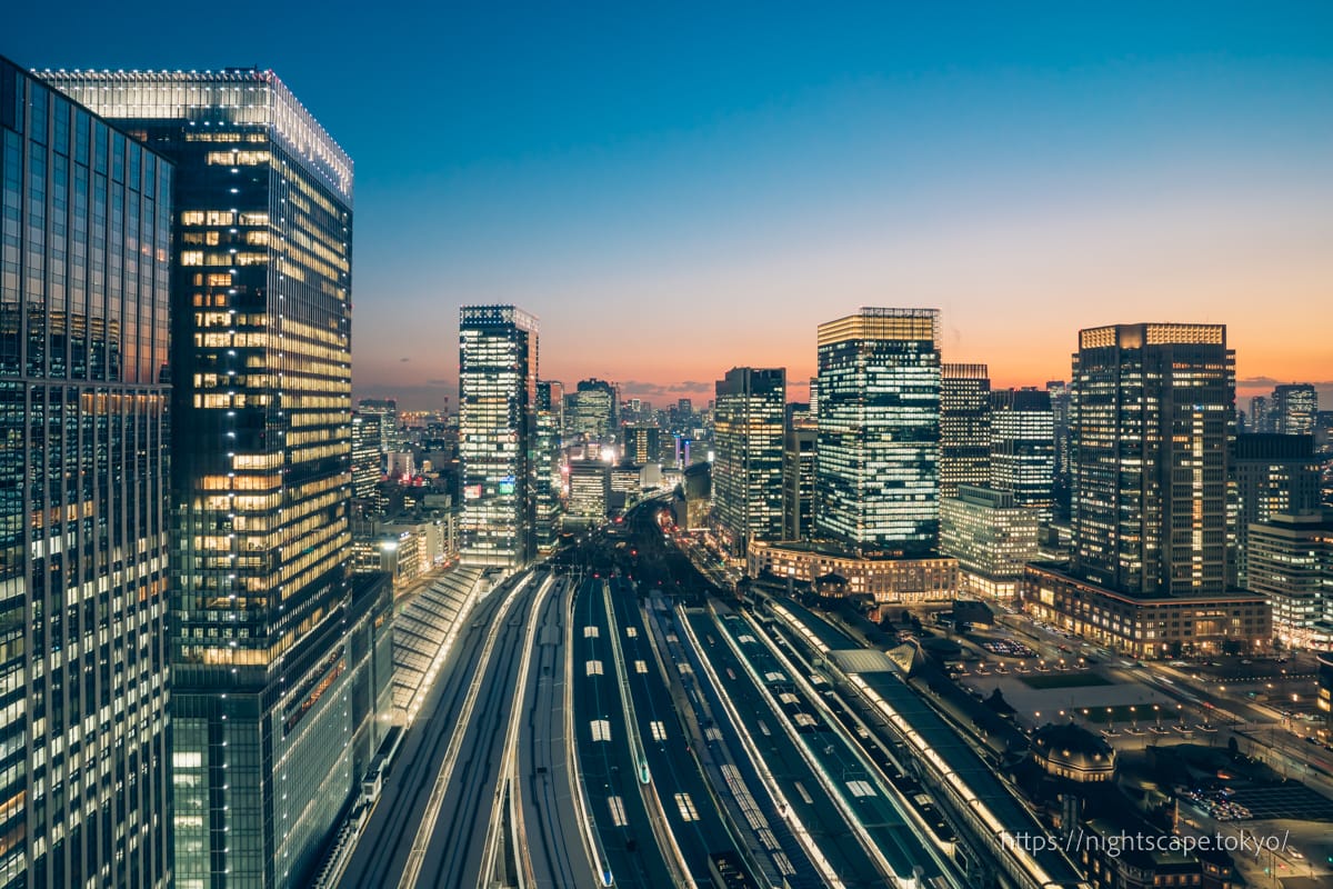 ホテルメトロポリタン丸の内から眺める夜景