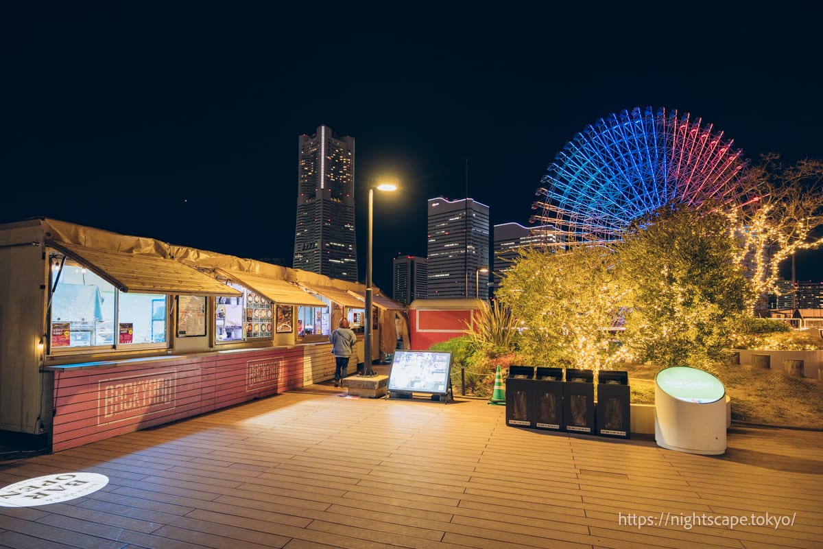 ワールドポーターズ 屋上庭園の出店