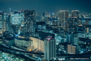東京スカイツリーと芝浦方面の高層ビル群