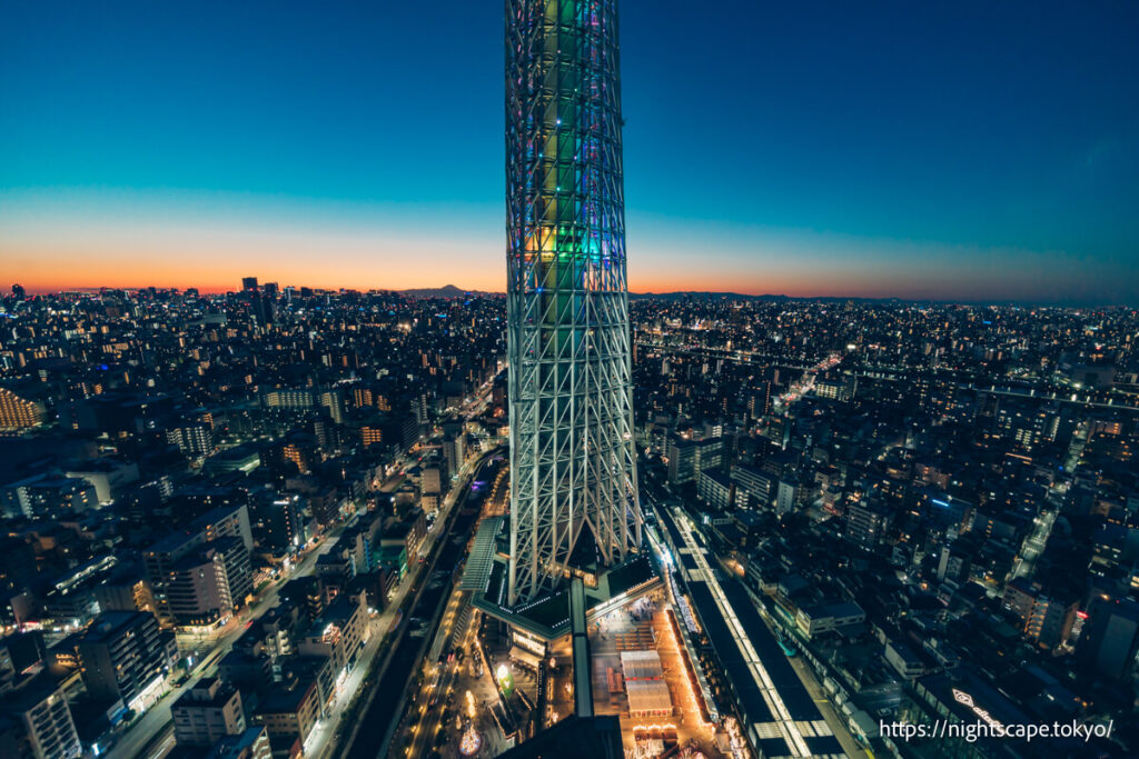 スカイツリーイーストタワー展望フロアの夜景